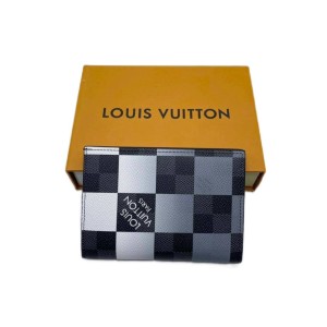 Обложка для паспорта Louis Vuitton E1095