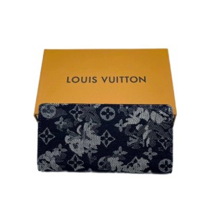 Бумажник Louis Vuitton E1199